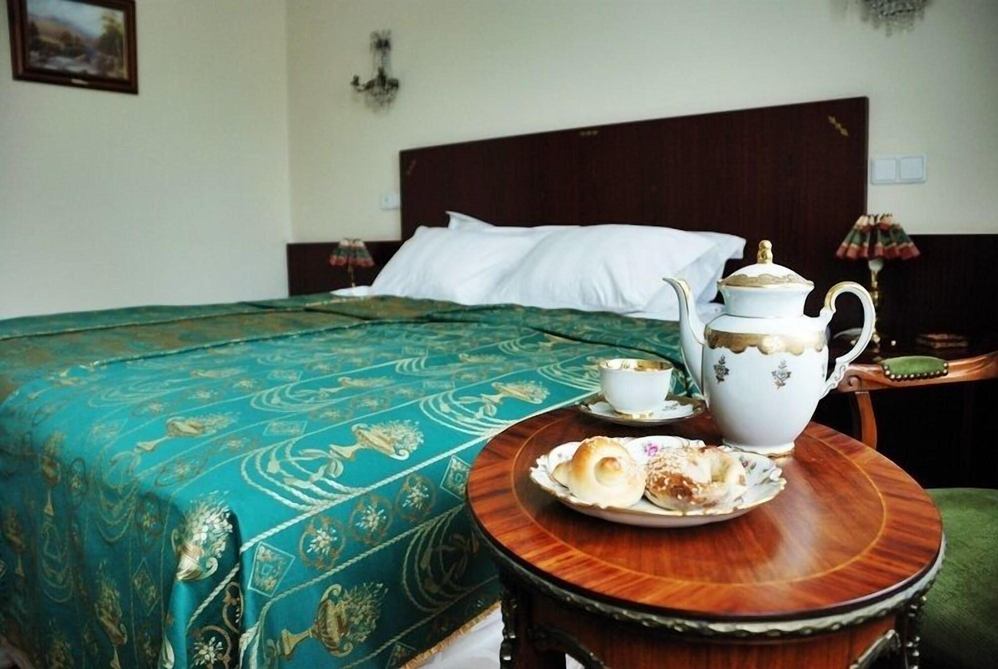 Hotel Octagon Sarajevo Buitenkant foto