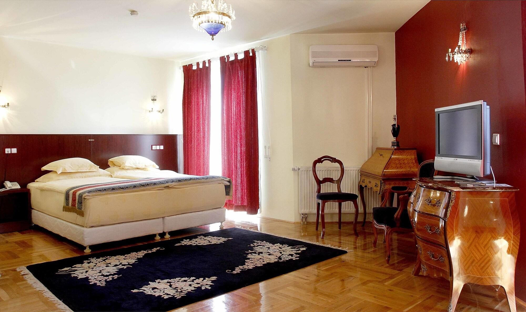 Hotel Octagon Sarajevo Buitenkant foto