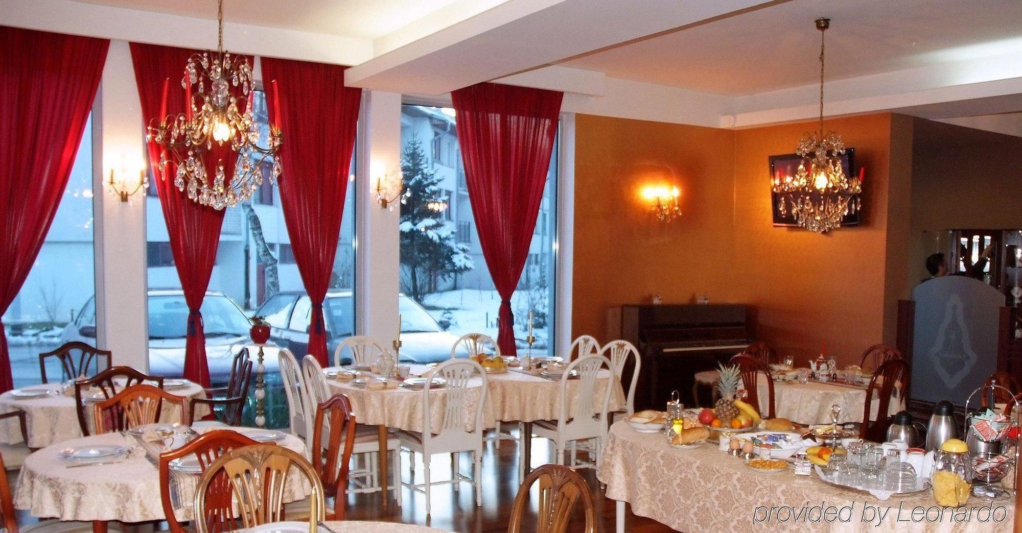 Hotel Octagon Sarajevo Buitenkant foto